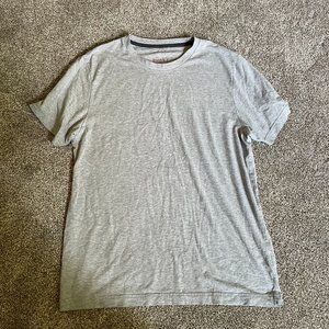 RHONE Men's Gray Shirt Size Large